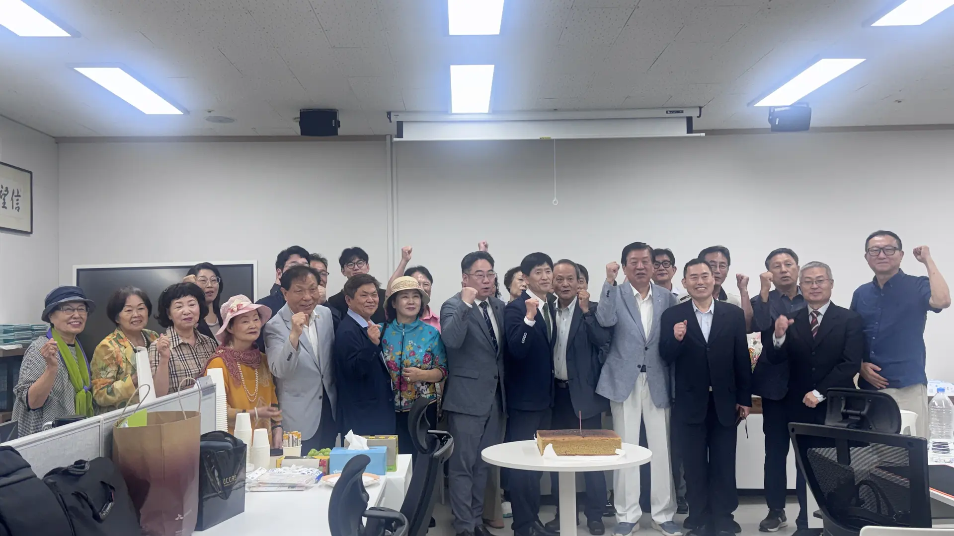 노량진브랜치 구성원 단체 사진